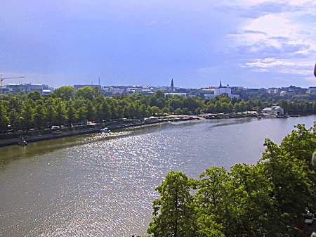 Aueinkop�iv� T��l�ss�